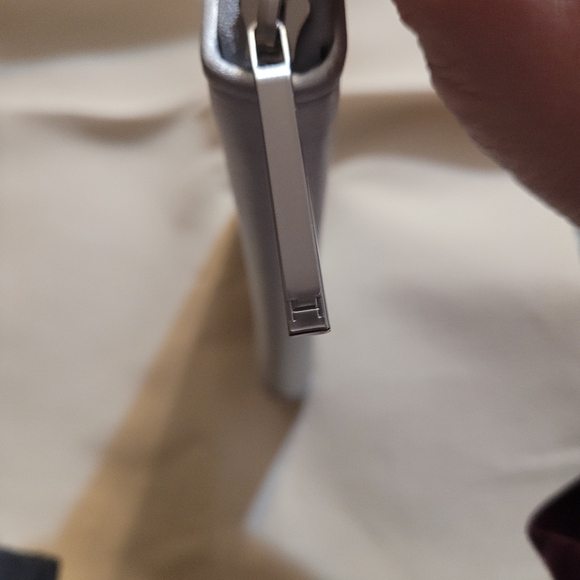 Halston wallet - Picture 3 of 3